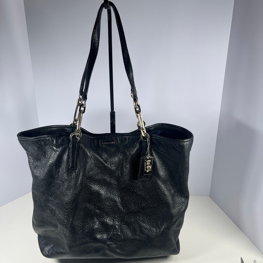 Coach‎ Madison Tote Shoulder Bag Black Pebbled Leather Chain Strap Designer